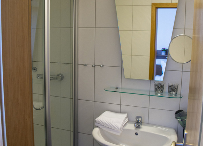 Wohnung 3      2. Schlafzimmer