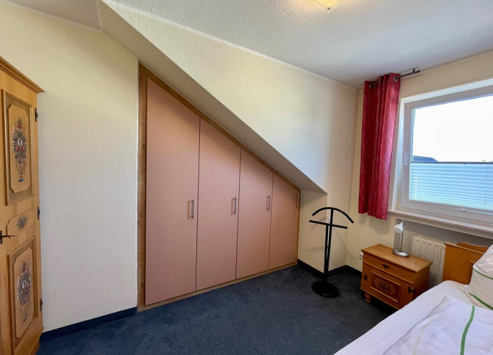 Wohnung 4  2. Schlafzimmer