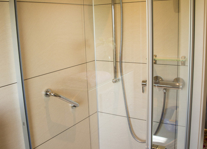 Dusche 2